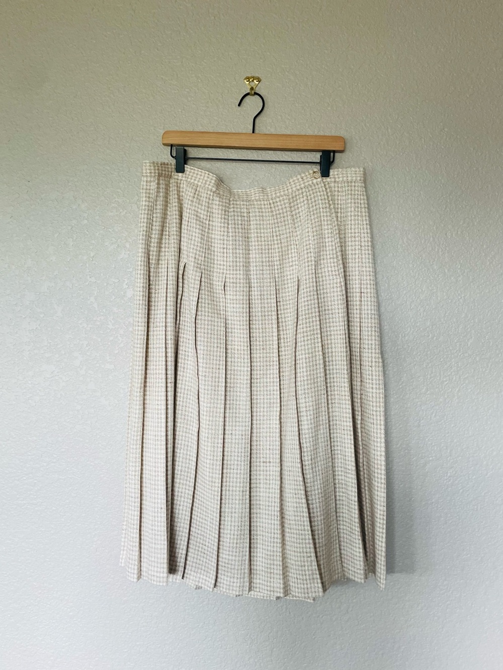 Vintage Cream & Tan Gingham Checked Pleated midi Skirt
